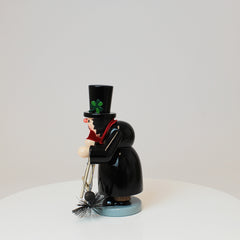 Smoker Chimney Sweep