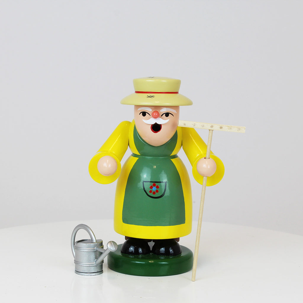 Smoker Gardener