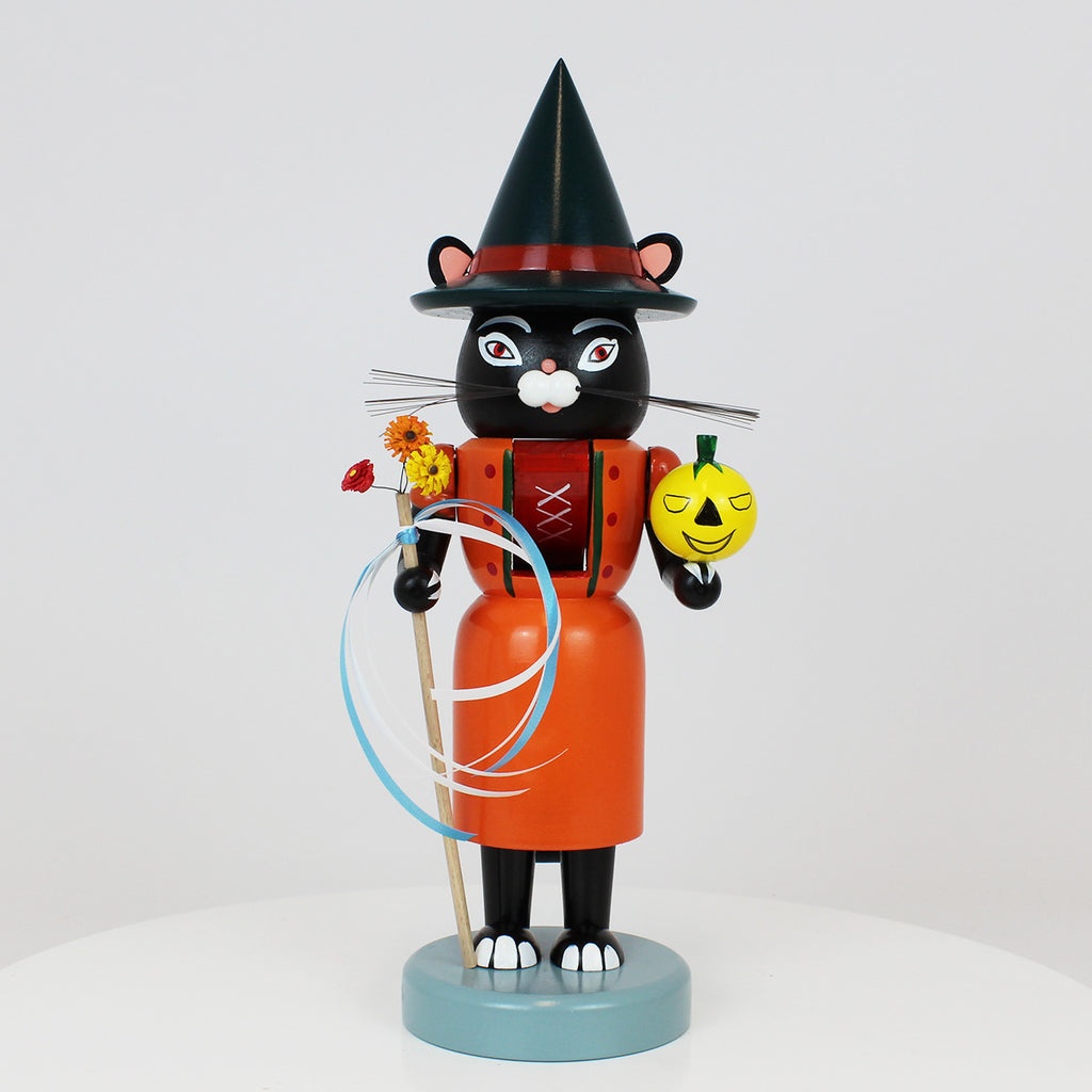 Nutcracker Harvest Cat