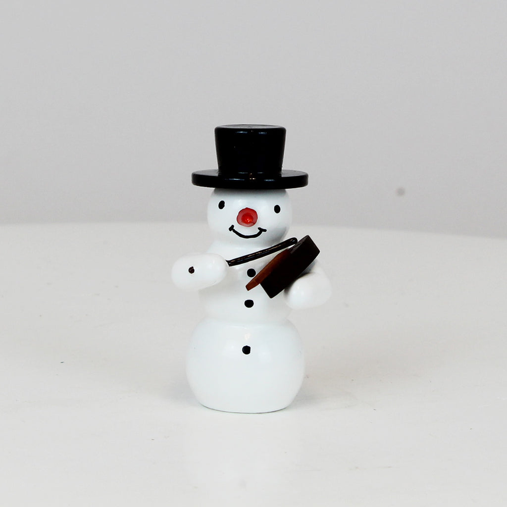 Snowman with Violin