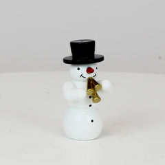 Snowman with Shawm