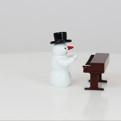 Snowman Keyboard Player