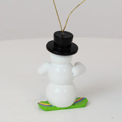 Schmuck Schneemann mit Snowboard