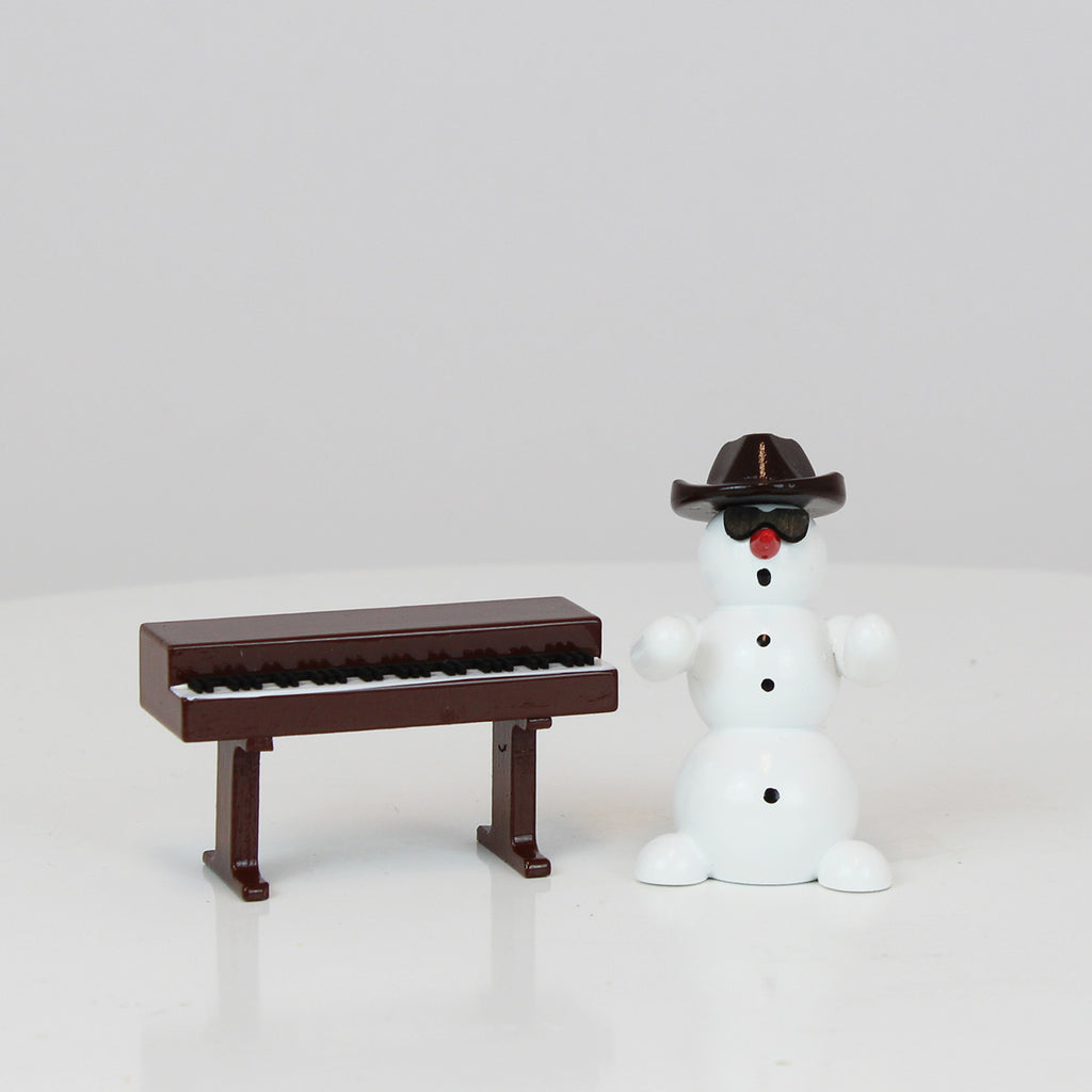 Snowman Band - Keyboard Player