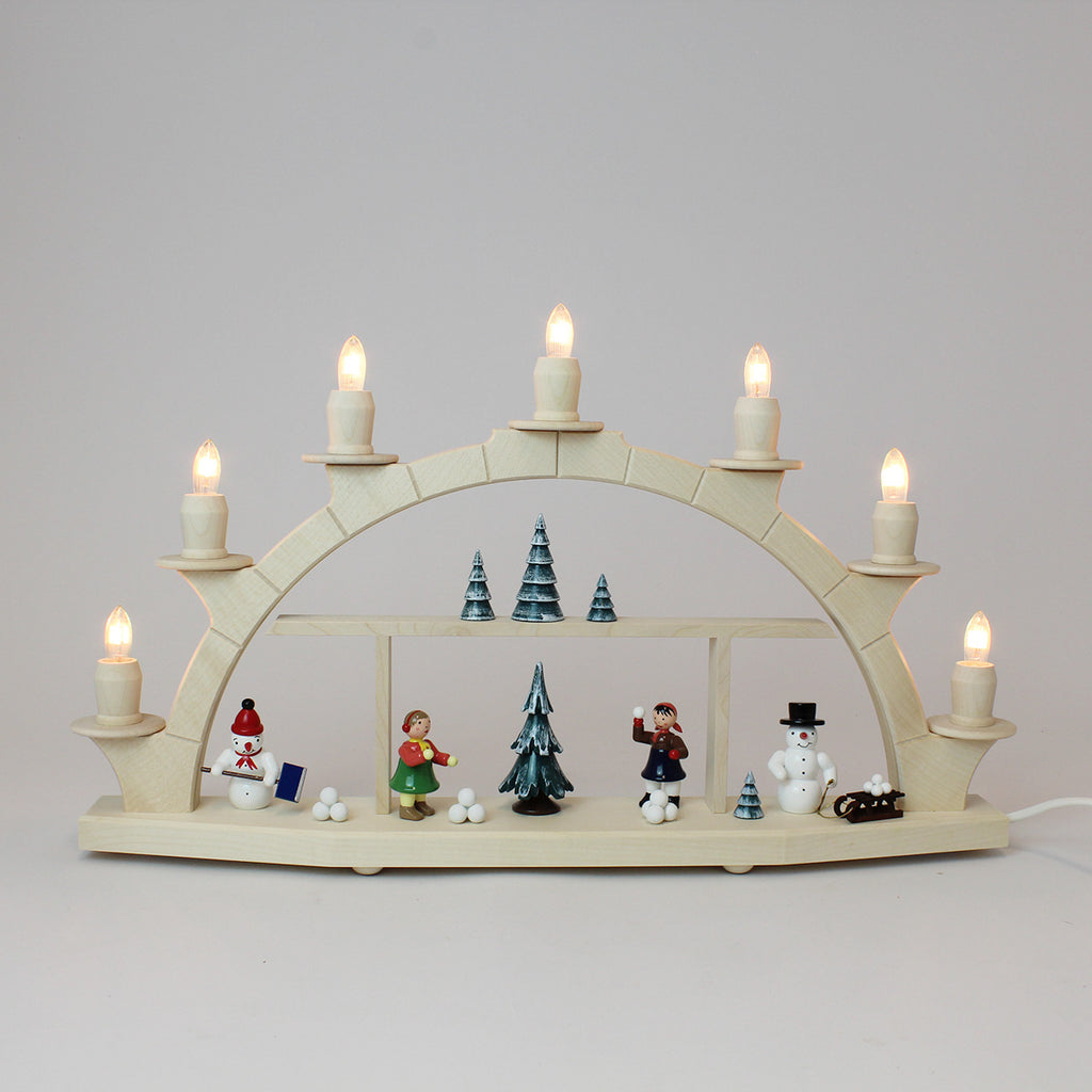 Electric Light Arch with 7 Candles and Figures – Natural (Corded)