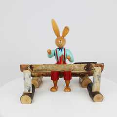 Large Easter Bunny School – One Student