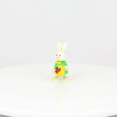 Max with Large Egg