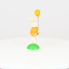 Emma with Balloon