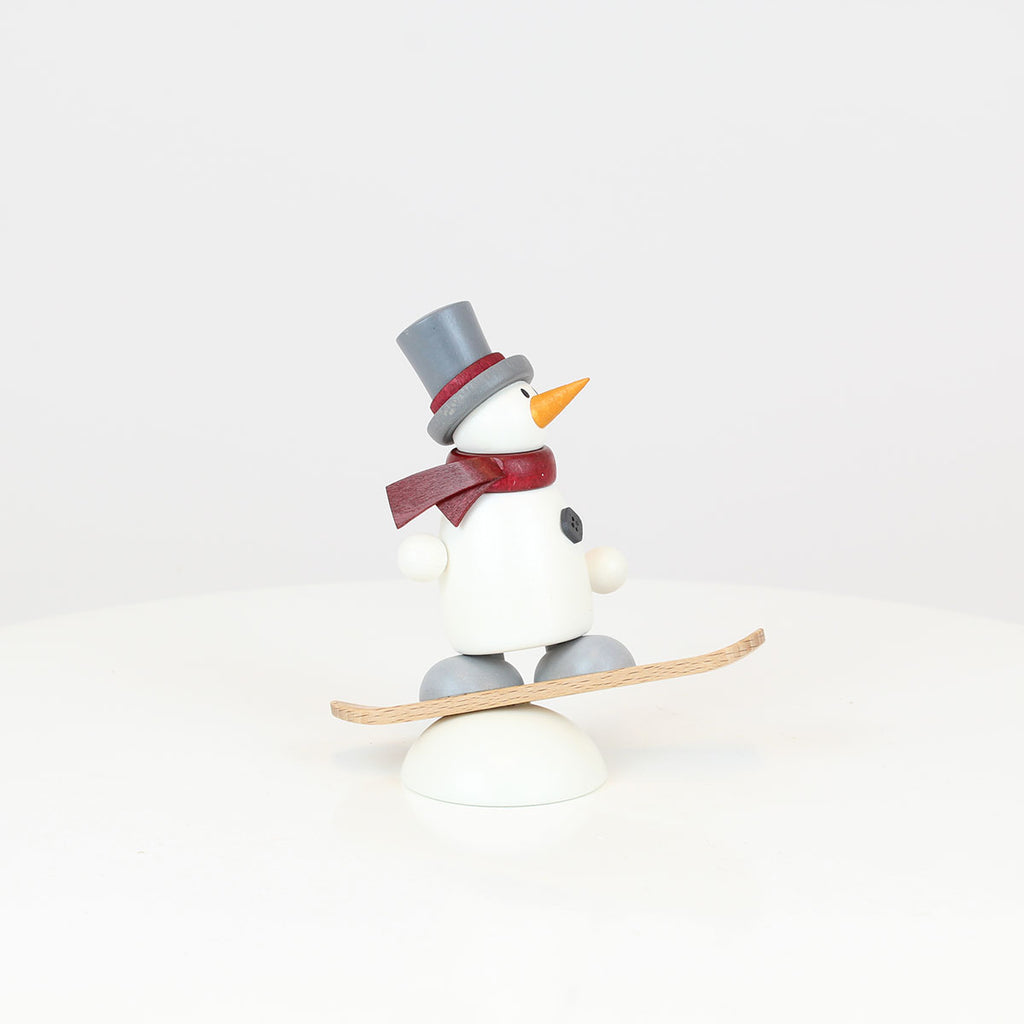 Fritz on the Snowboard