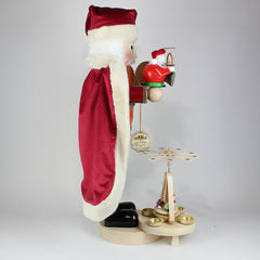 Giant Santa Comes Around Part 1