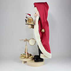 Giant Santa Comes Around Part 1