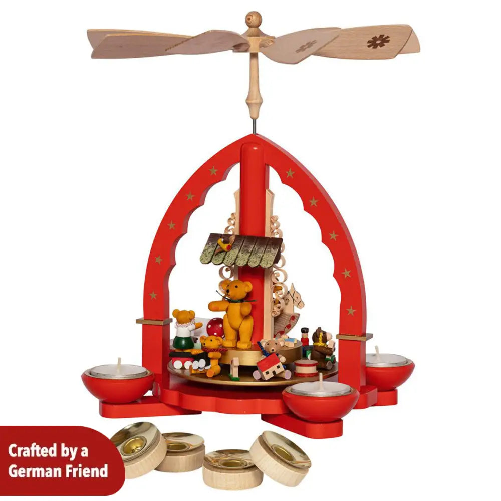 Pyramid – Playing Bear Children