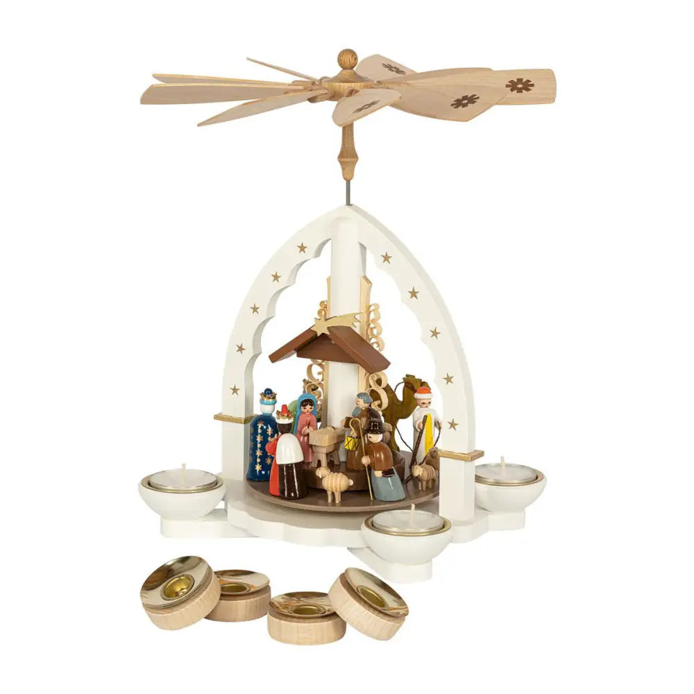 Pyramid – Three Wise Men white