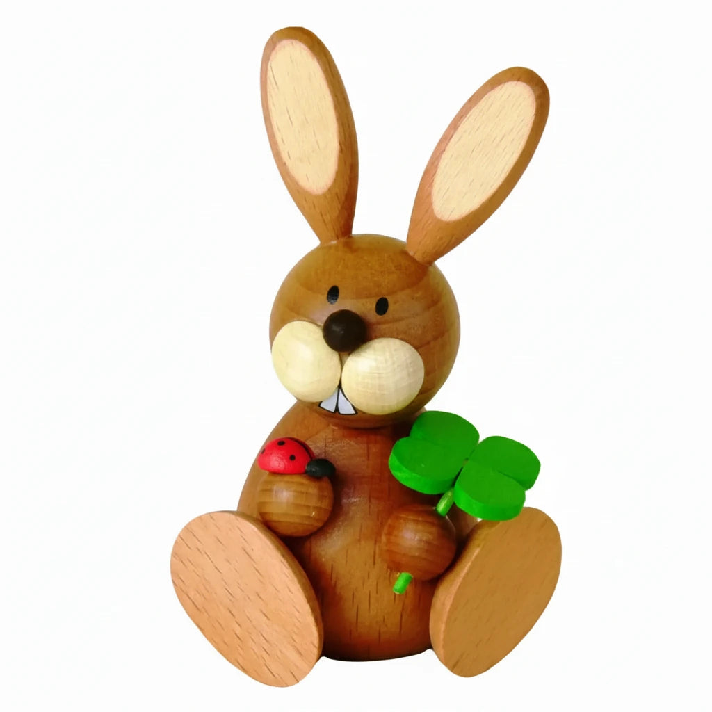 Rabbit with lucky charms