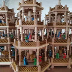 Three-level-Pyramid – Nativity Scene colorful