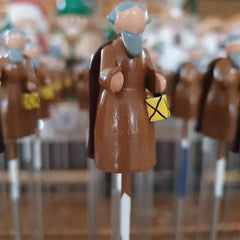 Three-level-Pyramid – Nativity Scene colorful